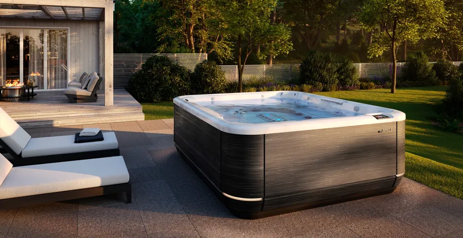 Jacuzzi® J509 installed in a backyard